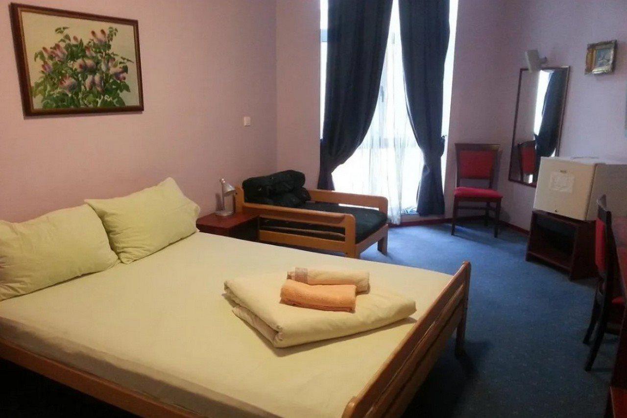 Hotel Car 斯梅代雷沃 外观 照片