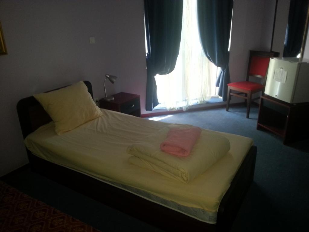 Hotel Car 斯梅代雷沃 客房 照片
